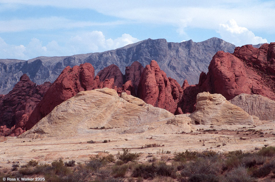 Range variations, Silica Domes area, Valley Of Fire State Park, Nevada