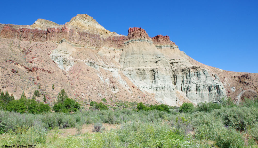 Cathedral Rock in the Sheep Rock unit of John Day Fossil Beds, Oregon
