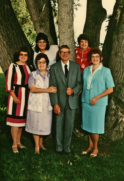 Don and Geneva Stephens family, 1994, Montpelier, Idaho