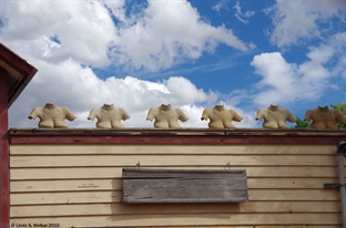 Rooftop busts