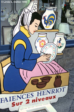 Pottery maker's sign, Quimper, Brittainy