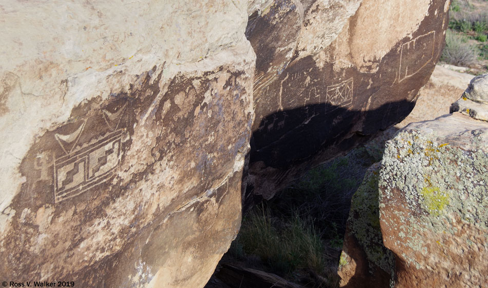 Petroglyphs at Puerco Pueblo, Petrified Forest National Park, Arizona