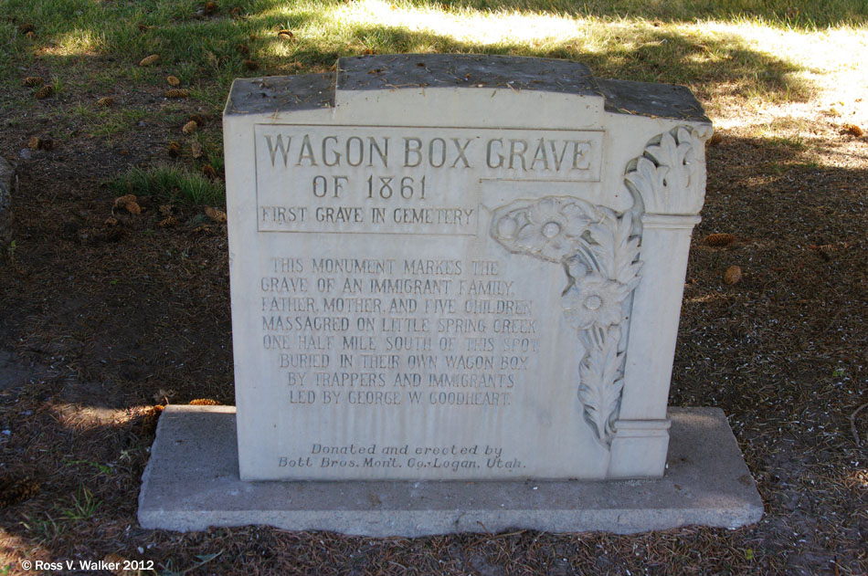 Wagon box grave, Soda Springs, Idaho