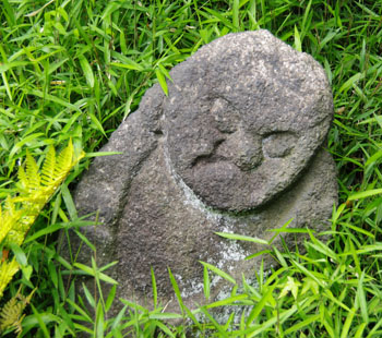 Rakan statue, Chinzan-so Garden, Tokyo, Japan