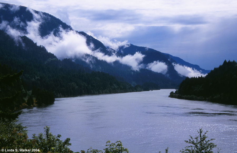 Clouds drift through the Columbia Gorge above the Columbia River, Oregon