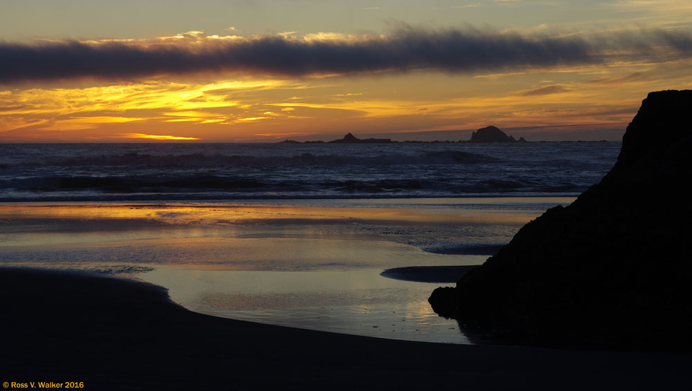 Sunset view of offshore rocks at Gold Beach, Oregon