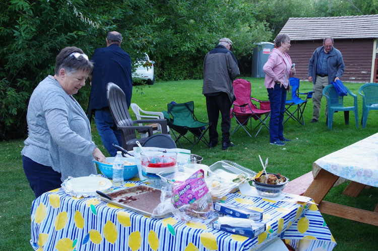 The camera club picnic at the Kearl's in Fish Haven, Idaho