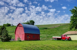 Barn and Truck, Washington