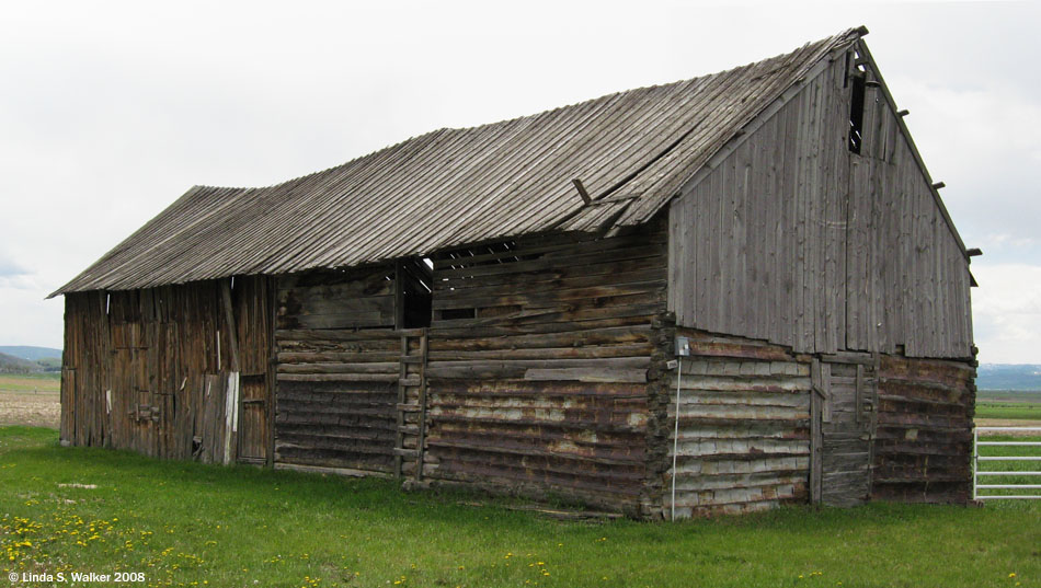 Amos R. Wright barn, Bennington, Idaho