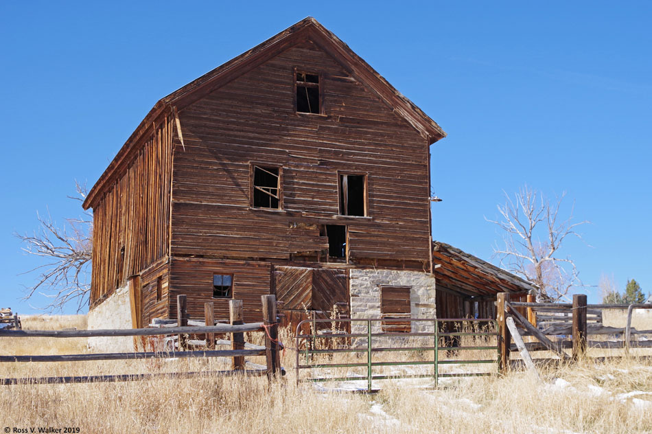 John Stucki barn, Paris, Idaho