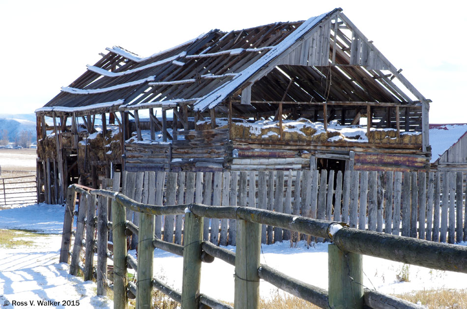 Amos R. Wright barn removal, Bennington, Idaho