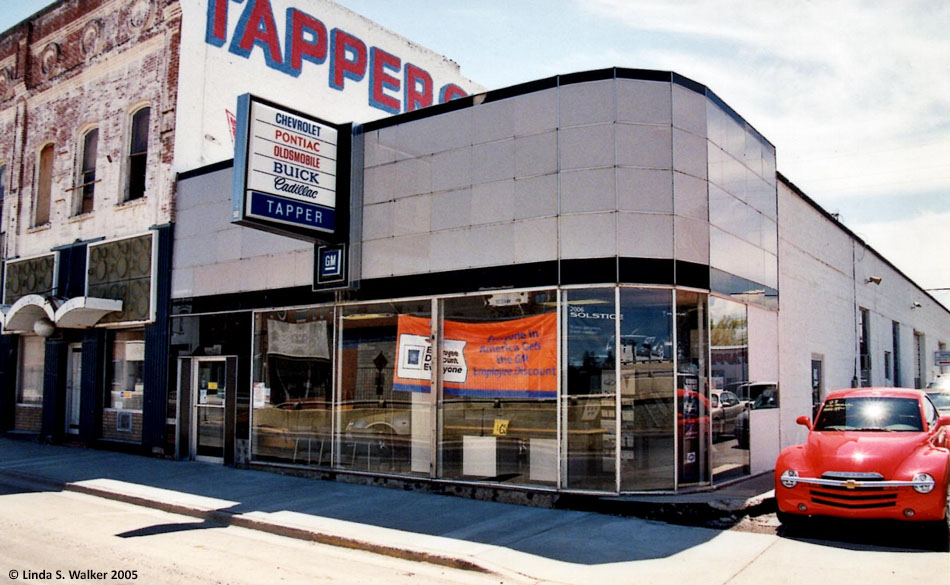 The Tappers building washeavily damaged when the building next door collapsed