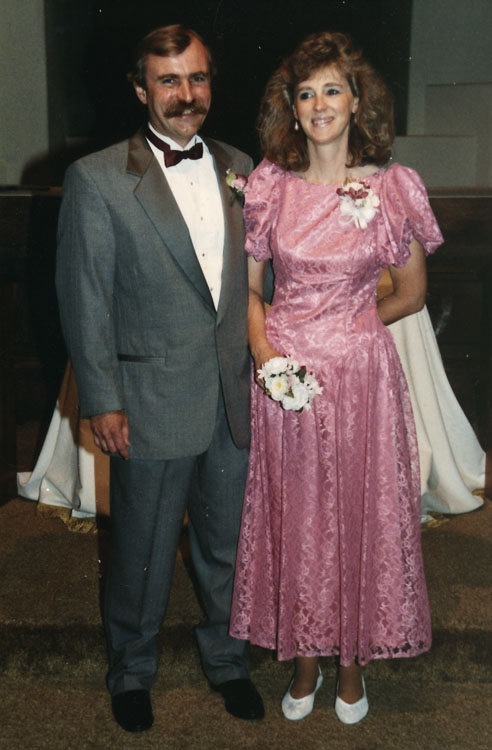Gary Reginald Walker and his wife Linda Dianne Richardson Walker in 1990.