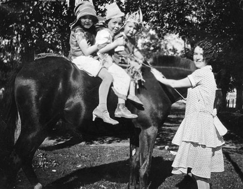 Wright children on a horse, Bennington, Idaho