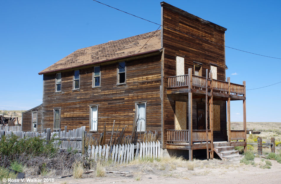 Hotel or boarding house, Carter, Wyoming