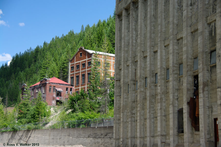 Hecla office building, hoist house, and mill bins, Burke, Idaho