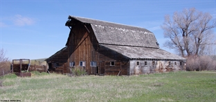 Tetonia barn