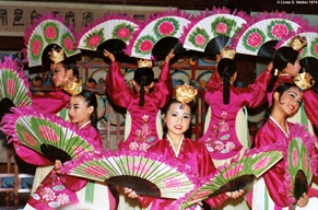 Dancers, Korea